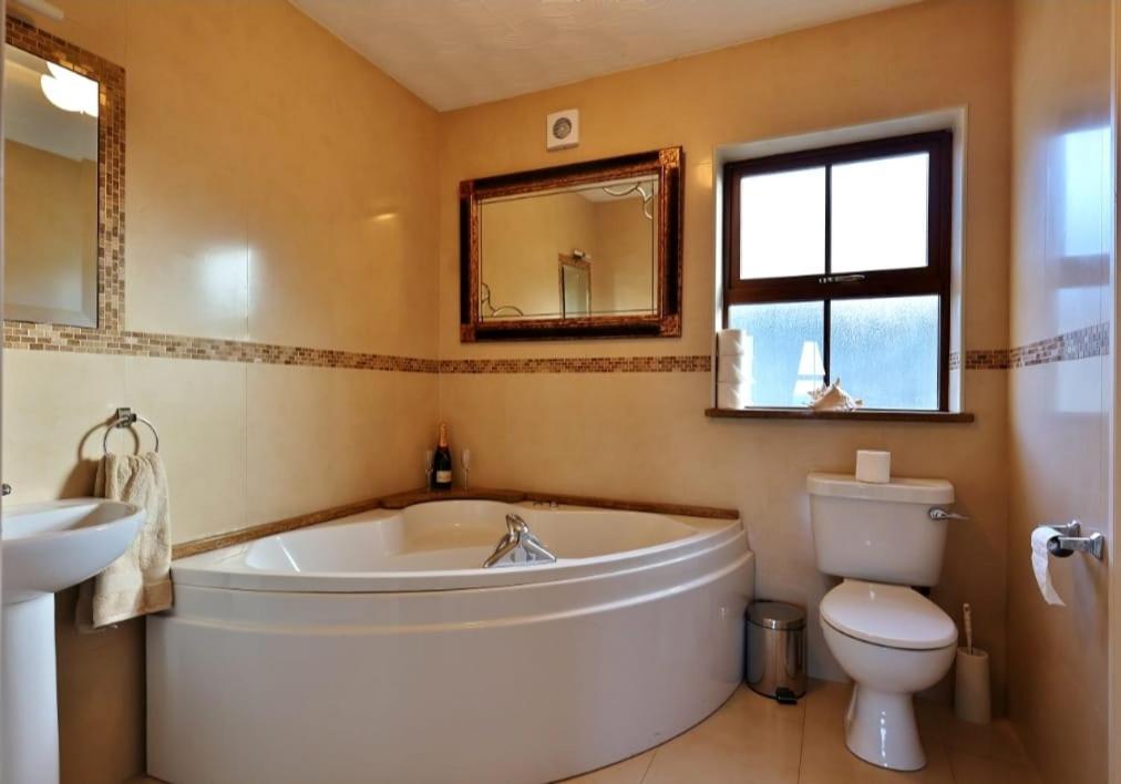 The Cliffs Of Moher Holiday House Doolin Εξωτερικό φωτογραφία